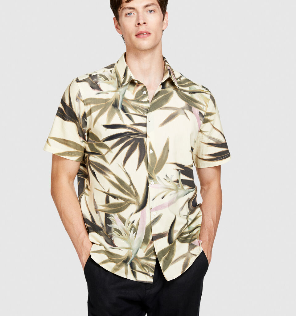 Short sleeve printed shirt - men's slim fit shirts - Multi-color | Sisley image number 4
